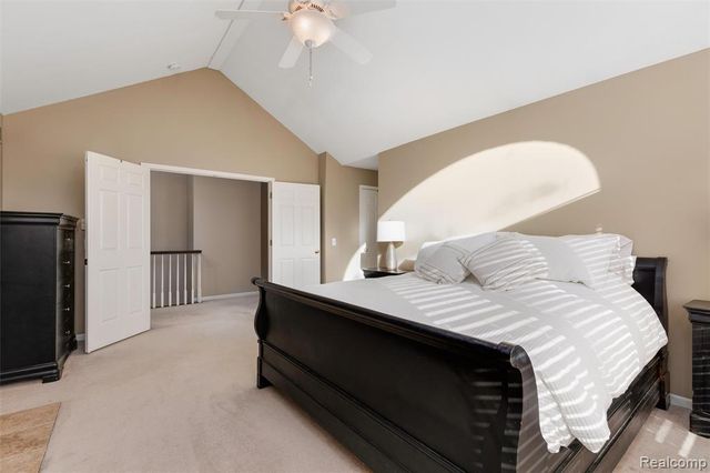 1340 Ross Lane, Rochester, MI 48306