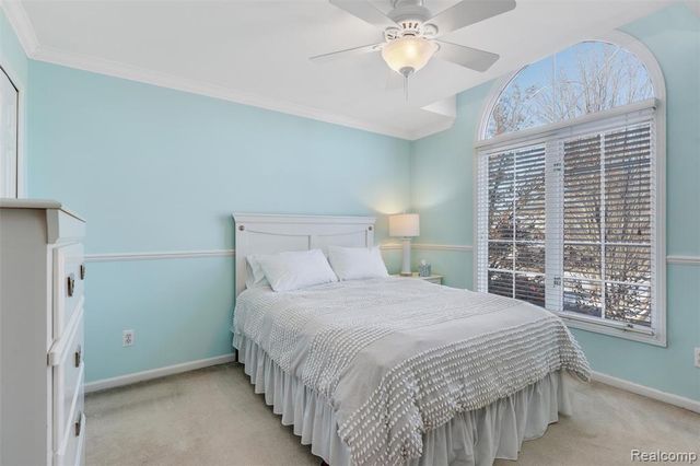 1340 Ross Lane, Rochester, MI 48306