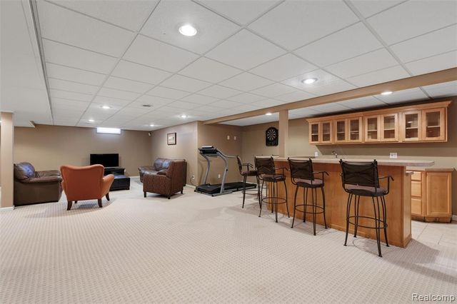 1340 Ross Lane, Rochester, MI 48306