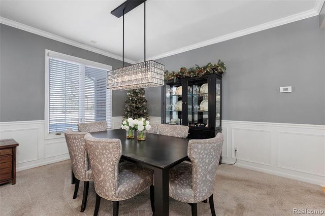 1340 Ross Lane, Rochester, MI 48306