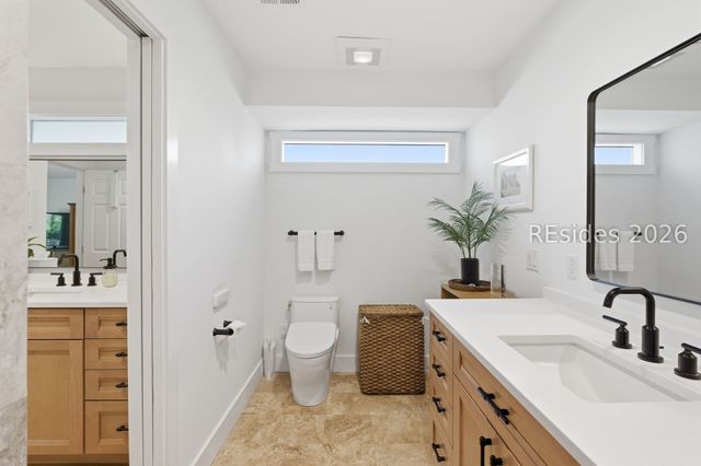 48 Club Course Dr, Hilton Head Island, SC 29928