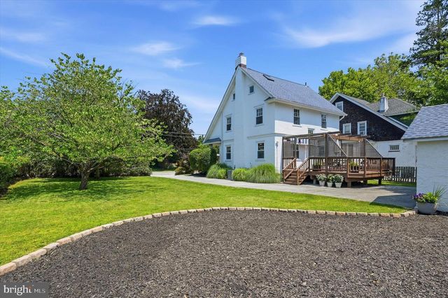 208 SABINE AVE, Narberth, PA 19072