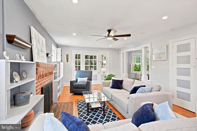208 SABINE AVE, Narberth, PA 19072