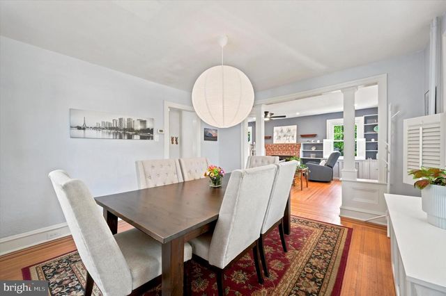 208 SABINE AVE, Narberth, PA 19072