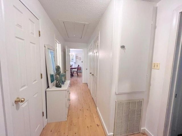 2301 E Houston Avenue, Crockett, TX 75835
