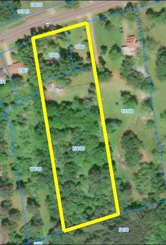 2301 E Houston Avenue, Crockett, TX 75835