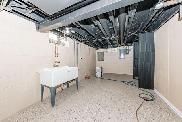 5126 N 67th STREET, Milwaukee, WI 53218