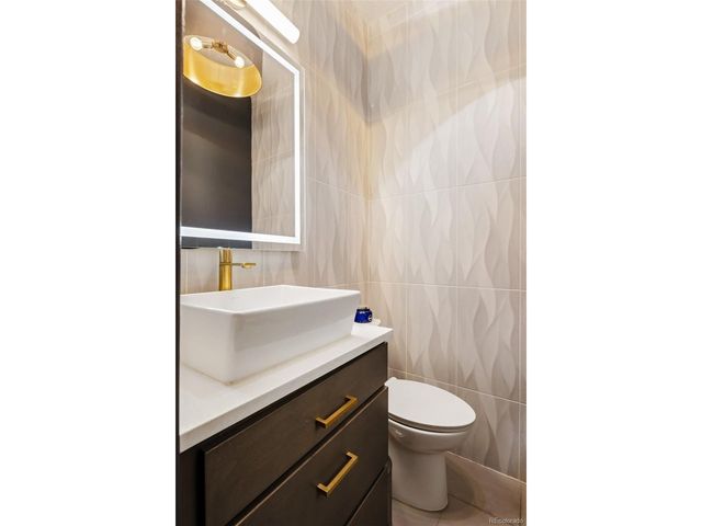 2823 Vallejo St, Denver, CO 80211