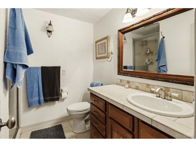 2823 Vallejo St, Denver, CO 80211