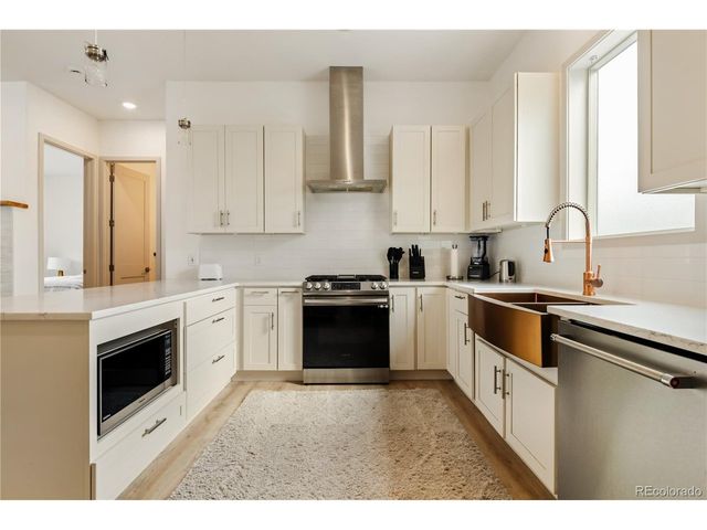 2823 Vallejo St, Denver, CO 80211