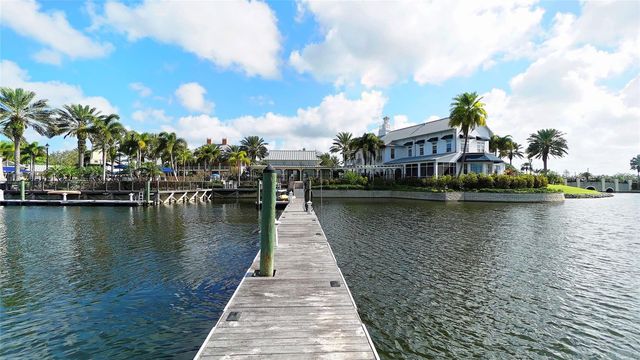 911 SIGNET DRIVE, Apollo Beach, FL 33572