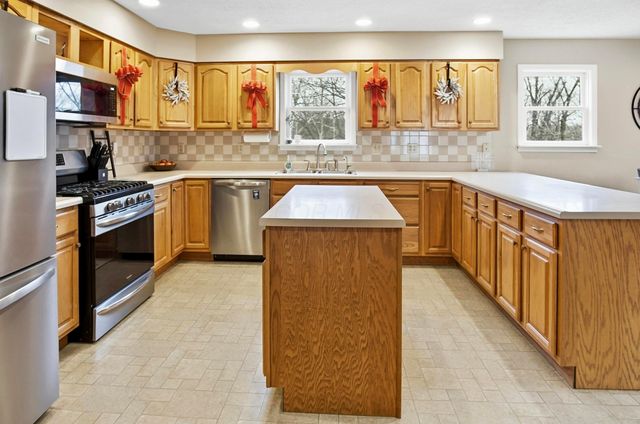 5235 Mast Road, Duncan Falls, OH 43734