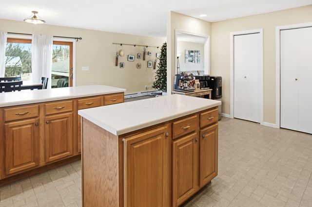 5235 Mast Road, Duncan Falls, OH 43734