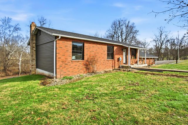 5235 Mast Road, Duncan Falls, OH 43734