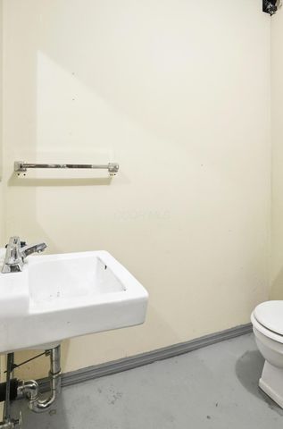 5235 Mast Road, Duncan Falls, OH 43734