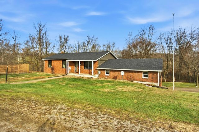 5235 Mast Road, Duncan Falls, OH 43734