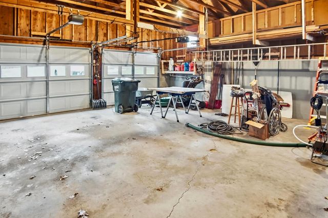 5235 Mast Road, Duncan Falls, OH 43734