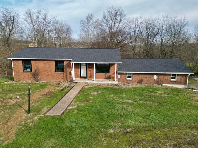 5235 Mast Road, Duncan Falls, OH 43734