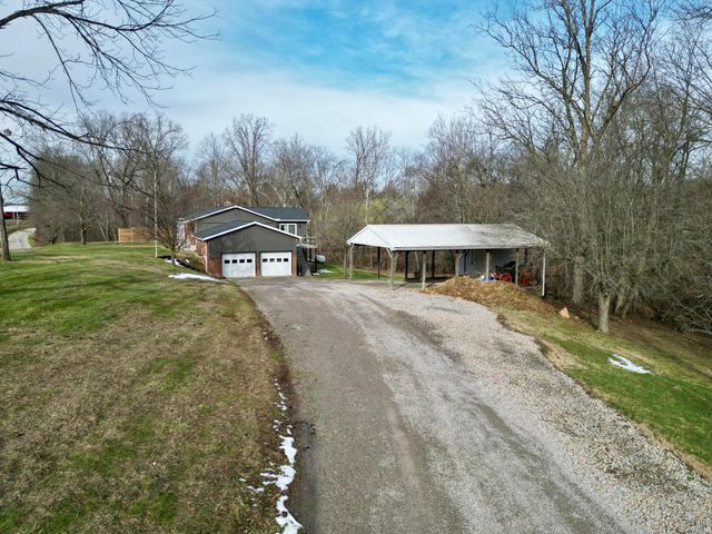 5235 Mast Road, Duncan Falls, OH 43734