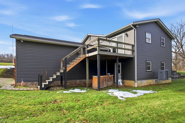 5235 Mast Road, Duncan Falls, OH 43734