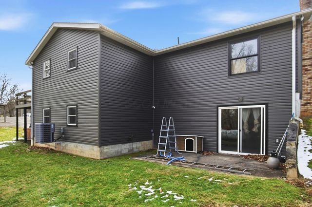 5235 Mast Road, Duncan Falls, OH 43734