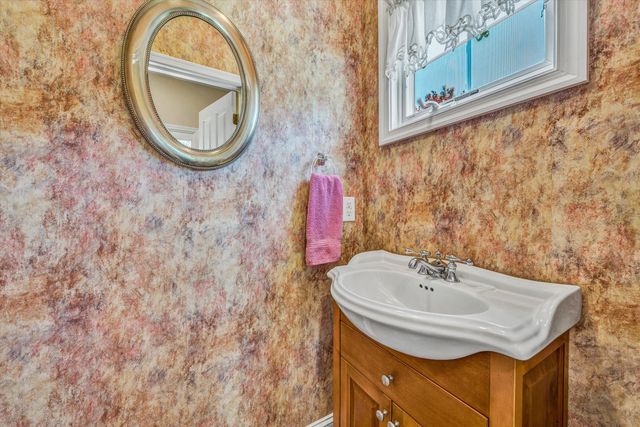 145 Golfers Crossing DR, Penhook, VA 24137