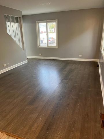 952 N Virginia Lane 0, Elmhurst, IL 60126