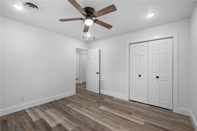 3325, 3335 S School, Fayetteville, AR 72701