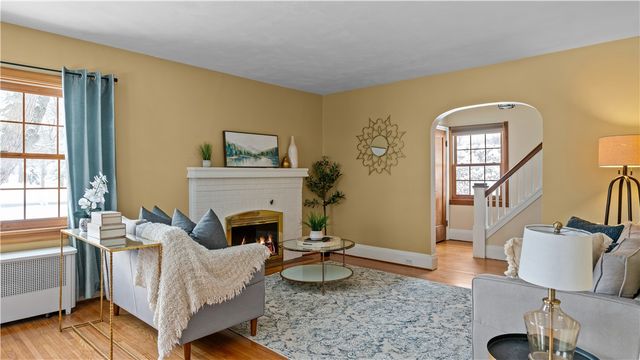 52 Bondcroft Drive, Amherst, NY 14226