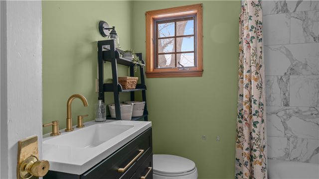 52 Bondcroft Drive, Amherst, NY 14226