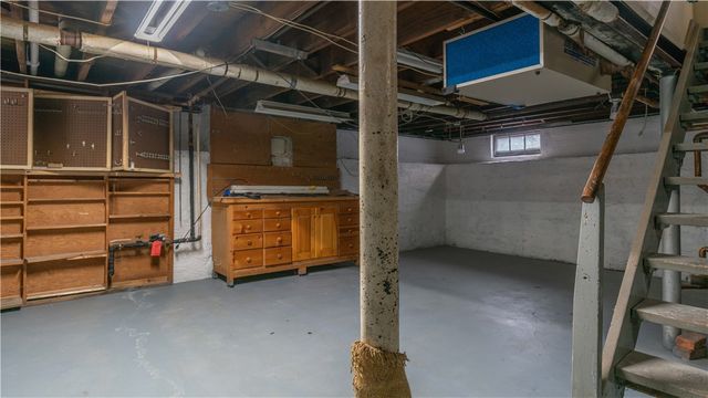 52 Bondcroft Drive, Amherst, NY 14226