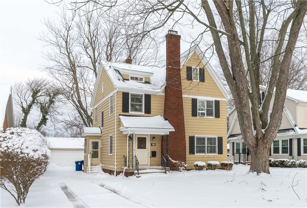 52 Bondcroft Drive, Amherst, NY 14226