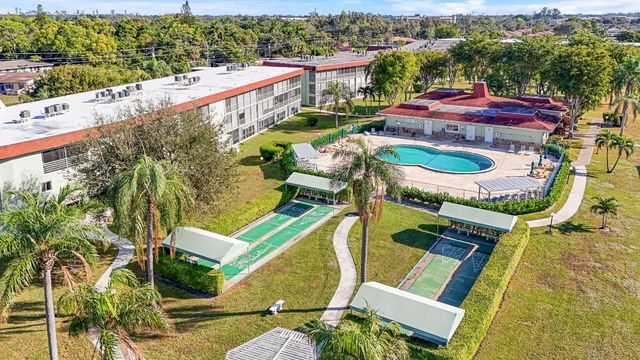 3100 Springdale Boulevard 314, Palm Springs, FL 33461