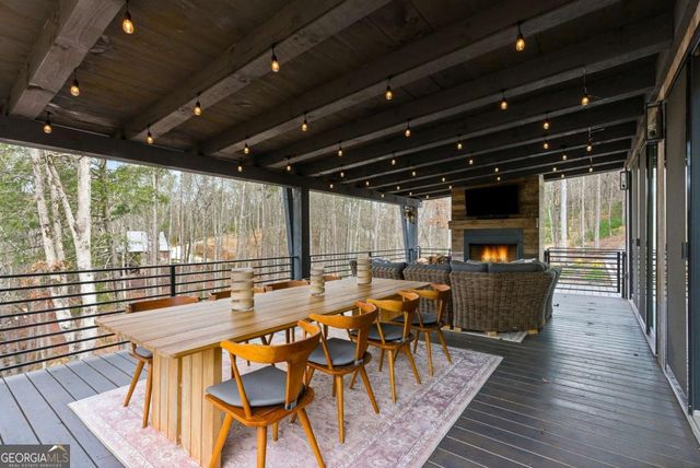 107 Cool Creek Trail, Blue Ridge, GA 30513