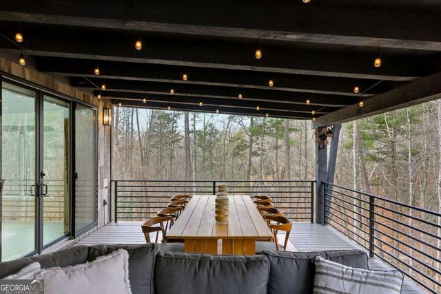 107 Cool Creek Trail, Blue Ridge, GA 30513