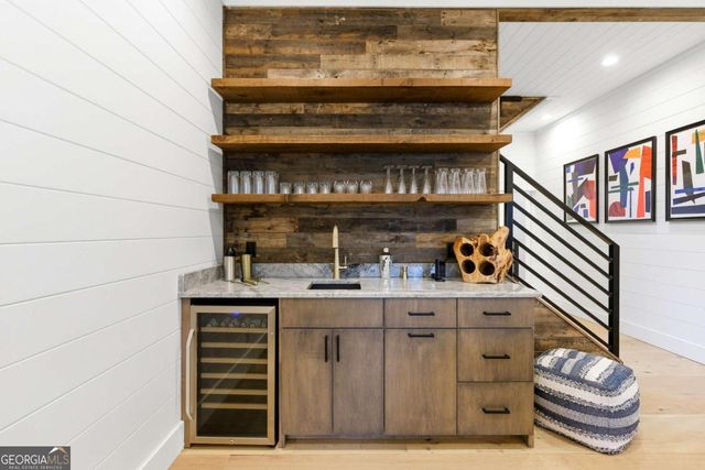 107 Cool Creek Trail, Blue Ridge, GA 30513