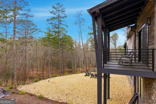 107 Cool Creek Trail, Blue Ridge, GA 30513