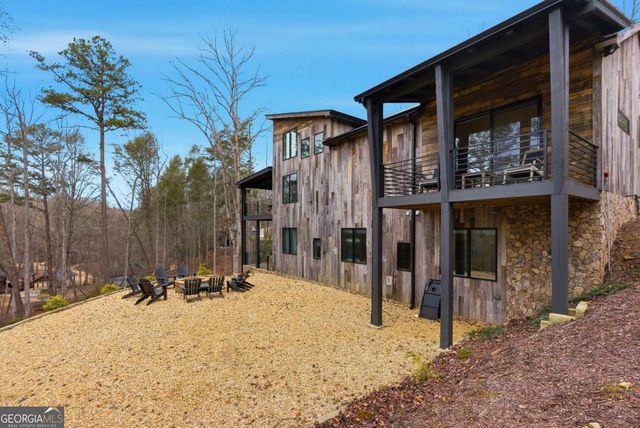 107 Cool Creek Trail, Blue Ridge, GA 30513