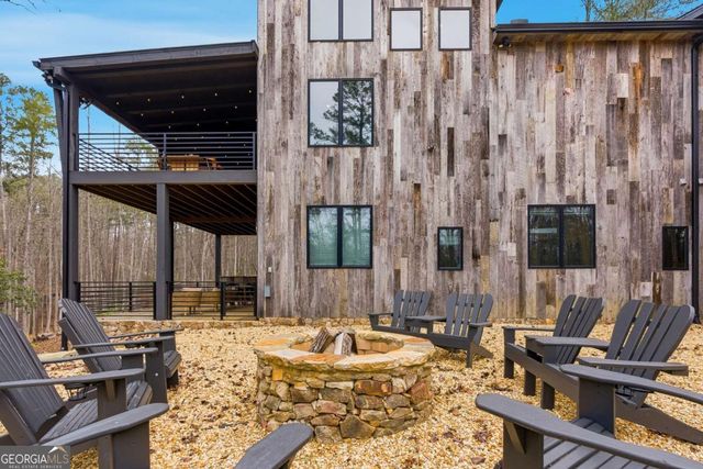 107 Cool Creek Trail, Blue Ridge, GA 30513