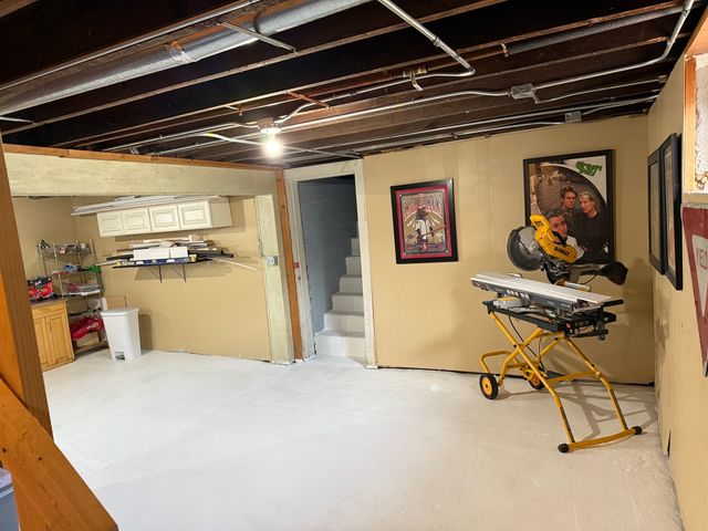 133 S Walkup Avenue, Crystal Lake, IL 60014