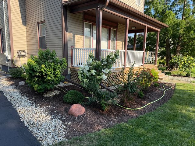 133 S Walkup Avenue, Crystal Lake, IL 60014