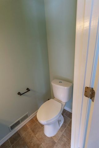 4500 W BRIDGEWOOD DR, Columbia, MO 65203