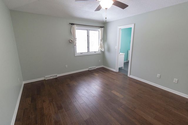 4500 W BRIDGEWOOD DR, Columbia, MO 65203