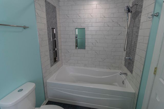 4500 W BRIDGEWOOD DR, Columbia, MO 65203