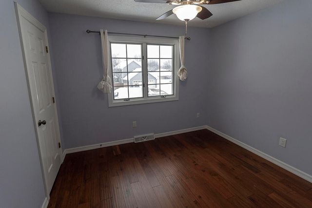 4500 W BRIDGEWOOD DR, Columbia, MO 65203