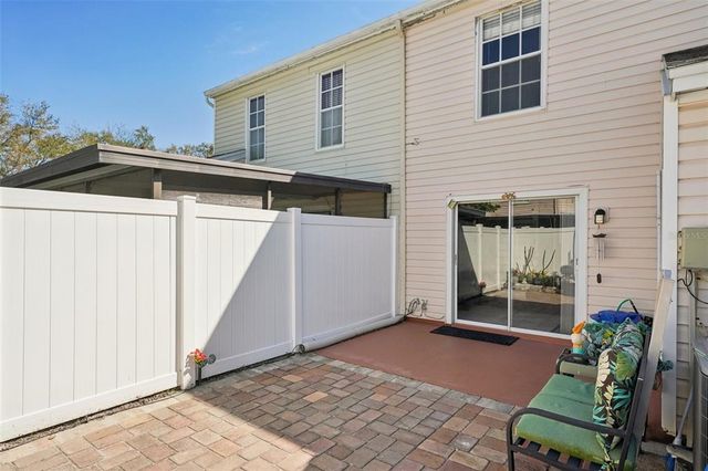 16143 RAMBLING VINE DRIVE E, Tampa, FL 33624