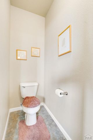 777 Woodleaf Dr, Pueblo West, CO 81007