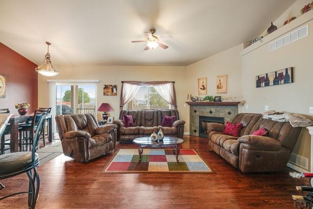 777 Woodleaf Dr, Pueblo West, CO 81007