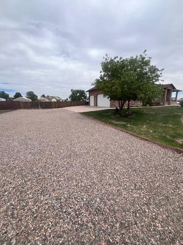 777 Woodleaf Dr, Pueblo West, CO 81007
