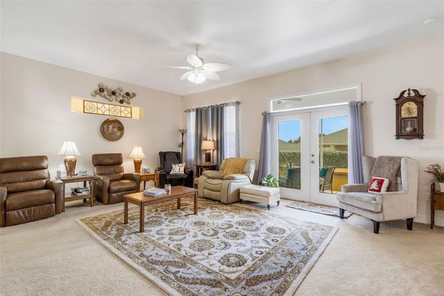 2617 HICKORY VIEW LOOP, Lakeland, FL 33813